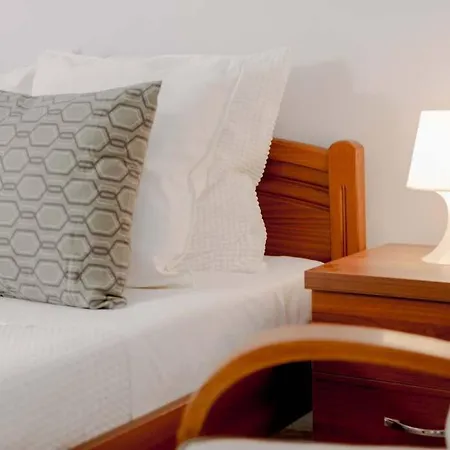 Apartamento Ten Suns 7 Lixouri
